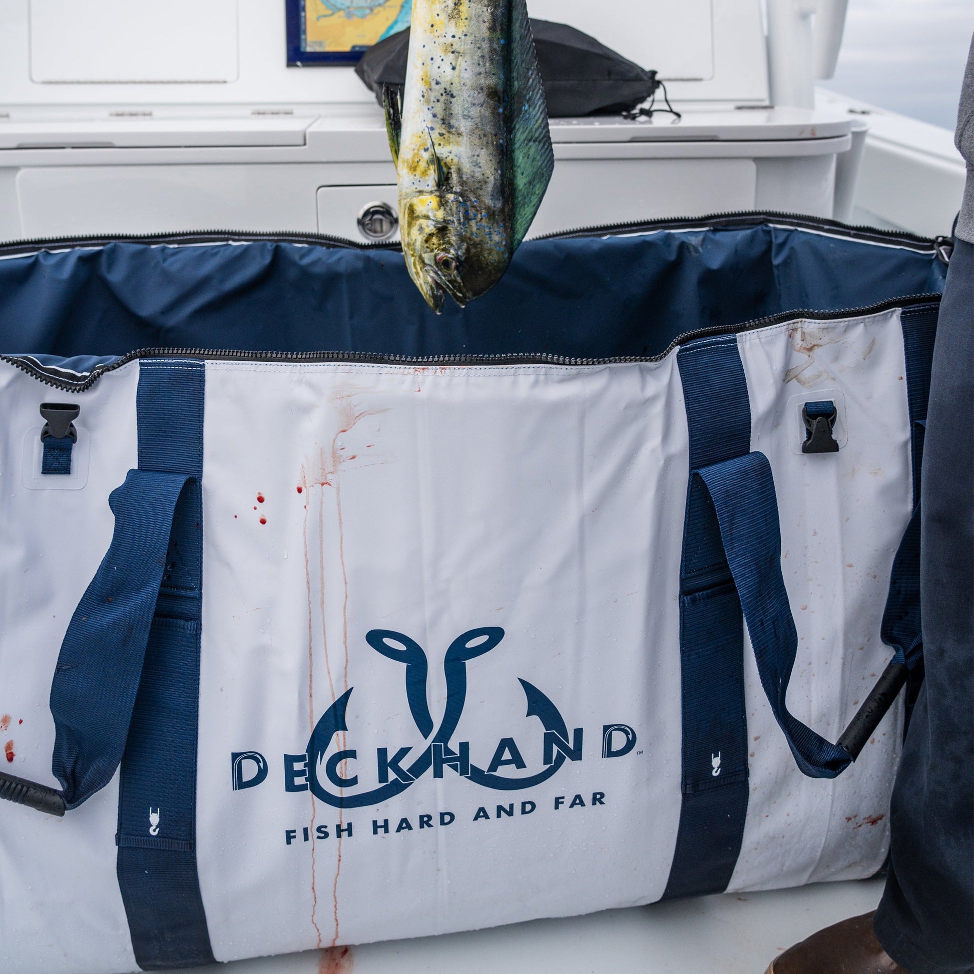 best saltwater fishing offshore tackle bag MoiShow Box - Fishing Bags for or Freshwater (#Grey) Fishing Tackle Bags - Padded Shoulder Strap the Sol 25 protects all your gear from both saltwater environments and harsh UV rays 'Recon' Rolling Fishing Backpack, Tackle